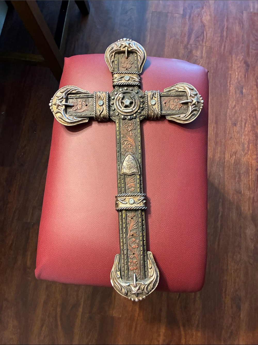 Western Ornate Cross Wall Art